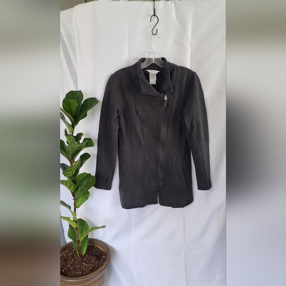 The North Face Sweater - size M